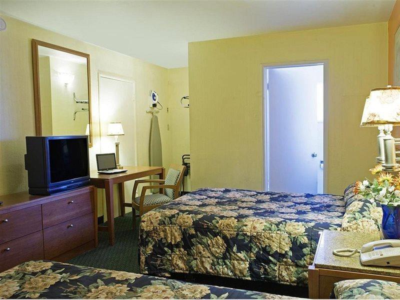 Americas Best Value Inn - Livermore Bagian luar foto
